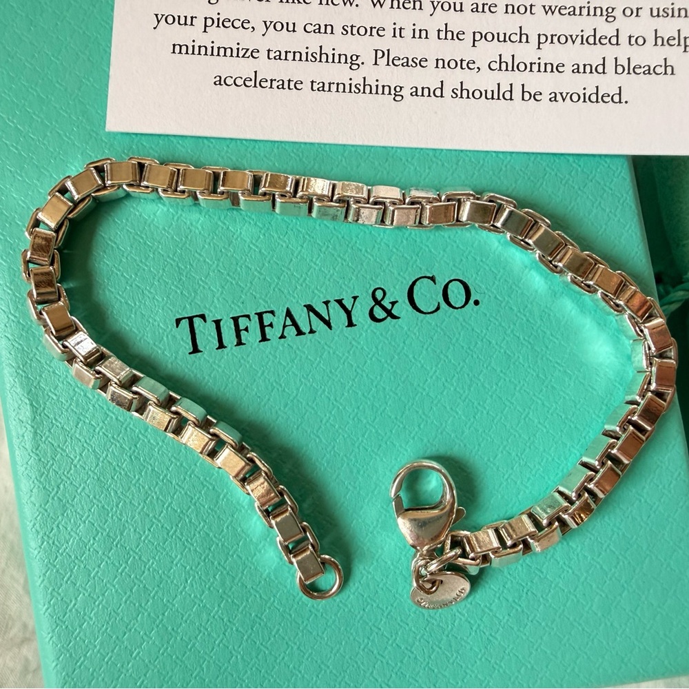 Tiffany & Co. Silver Venetian Link Bracelet - Picture 4 of 9
